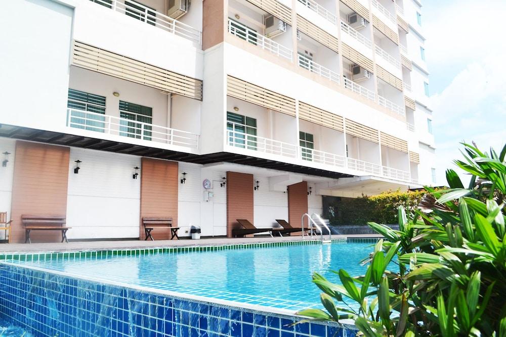 Ampo Residence Ayutthaya Bagian luar foto