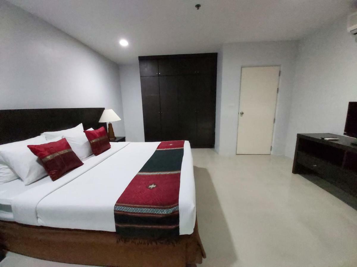 Ampo Residence Ayutthaya Bagian luar foto