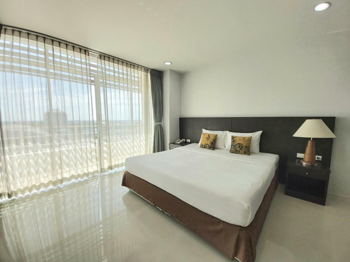 Ampo Residence Ayutthaya Bagian luar foto