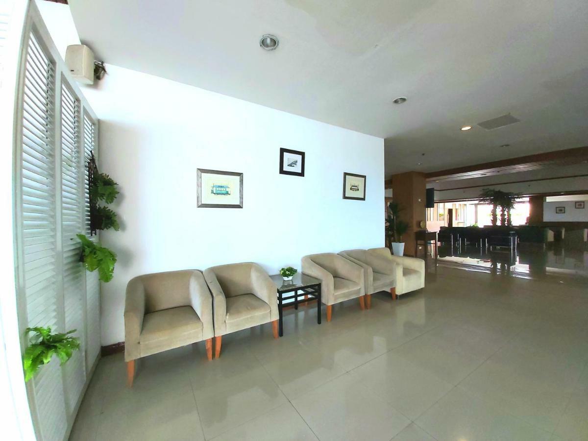 Ampo Residence Ayutthaya Bagian luar foto