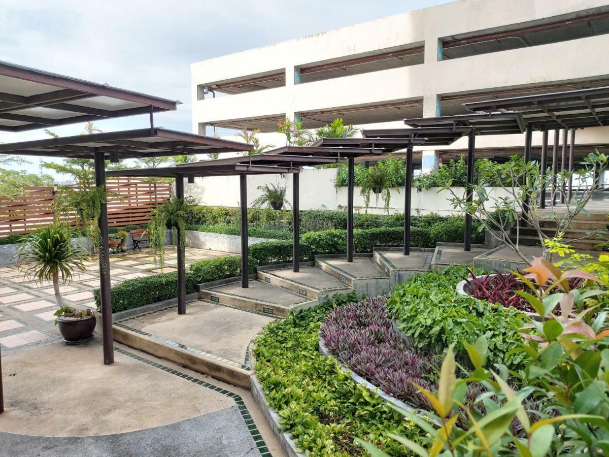 Ampo Residence Ayutthaya Bagian luar foto