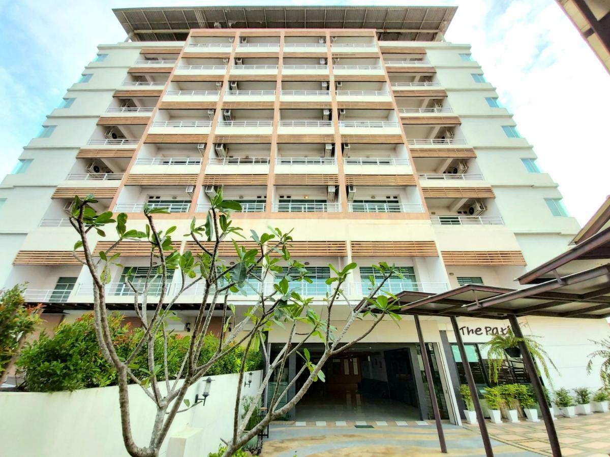 Ampo Residence Ayutthaya Bagian luar foto