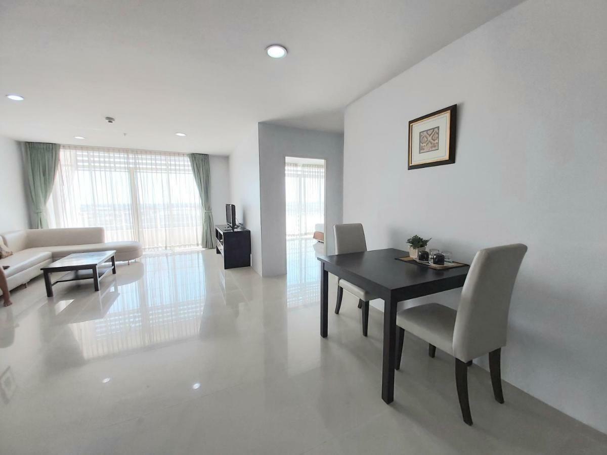 Ampo Residence Ayutthaya Bagian luar foto
